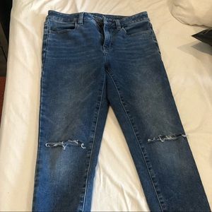 American Eagle Jegging, Ripped Knee